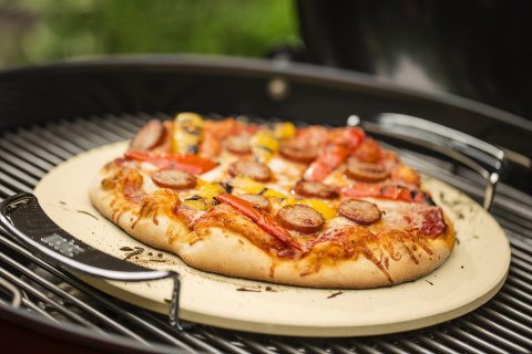 Gourmet BBQ System – kamień do pizzy z uchwytami Gourmet BBQ System – kamień do pizzy z uchwytami