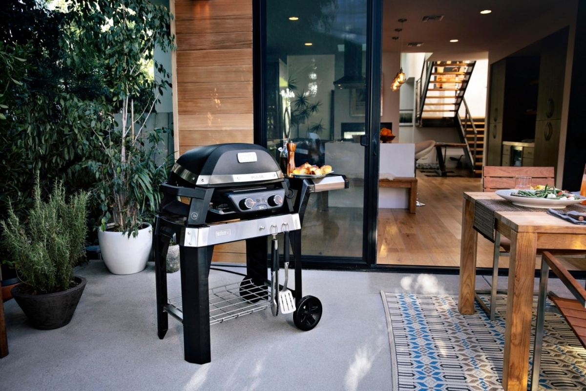 Grill elektryczny Weber PULSE 2000 Stand Grill elektryczny Weber PULSE 2000 Stand