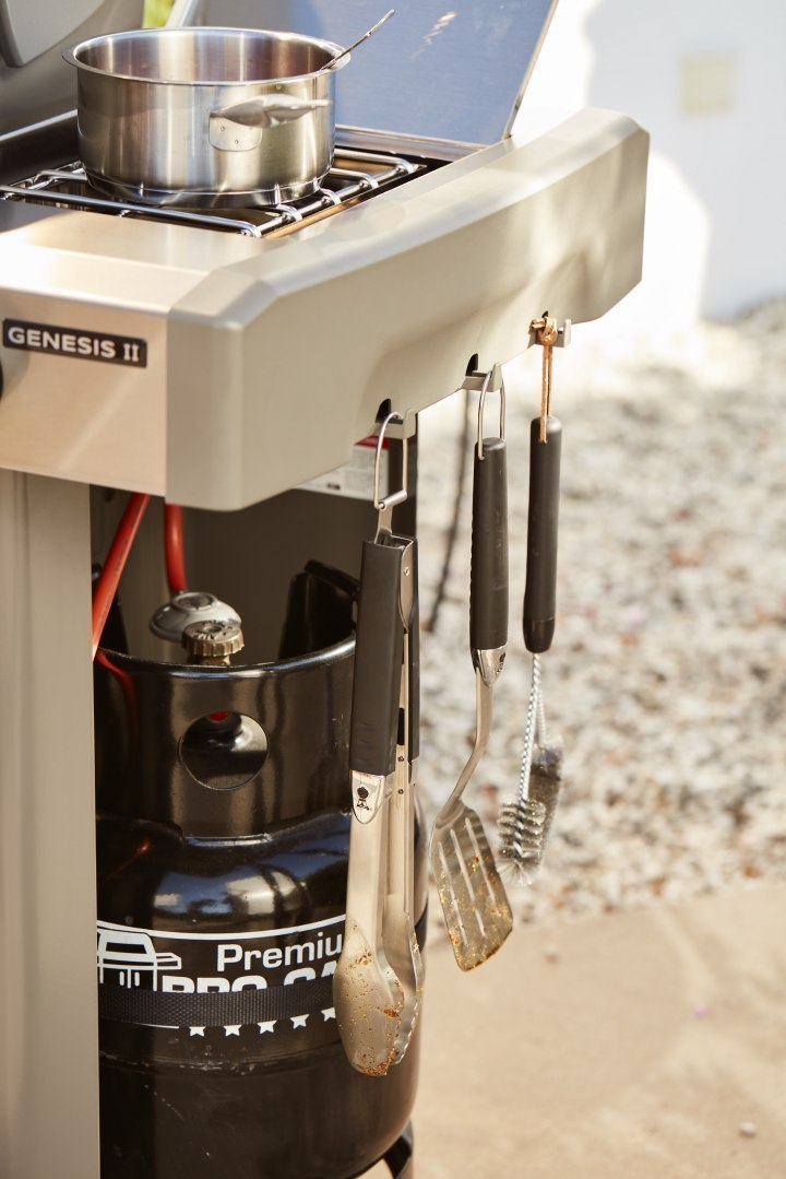 Grill gazowy Genesis® II EP-335 GBS, Czarny Grill gazowy Genesis® II EP-335 GBS, Czarny
