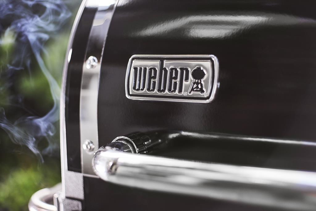 Weber grill na pellet SmokeFire EX4 GBS Weber grill na pellet SmokeFire EX4 GBS