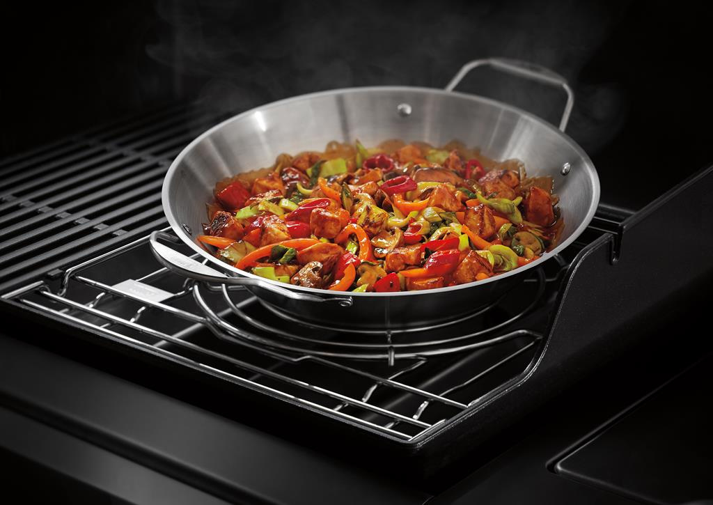 Wok i kosz do grillowania na parze WEBER CRAFTED Wok i kosz do grillowania na parze WEBER CRAFTED
