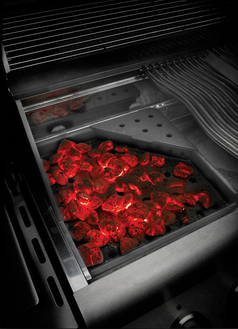 Żeliwna taca do grilli gazowych na węgiel drzewny i zrębki wędzarnicze Żeliwna taca do grilli gazowych na węgiel drzewny i zrębki wędzarnicze