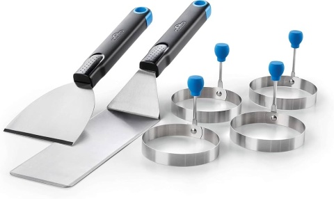 Zestaw narzędzi śniadaniowych z 4 formami do jajek