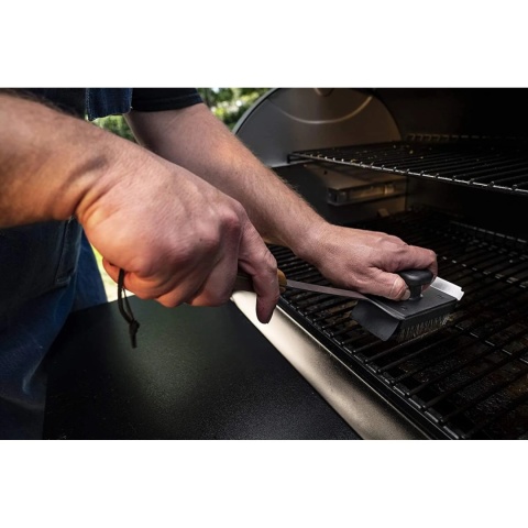Szczotka czyszcząca TRAEGER BBQ CLEANING